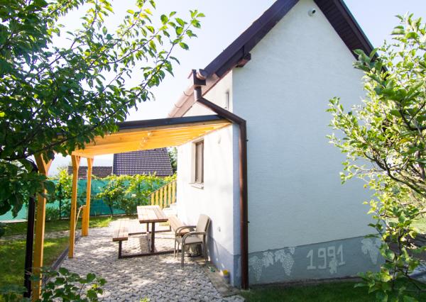 PREDAJ, CHATA, LINTÁVY, STUPAVA
