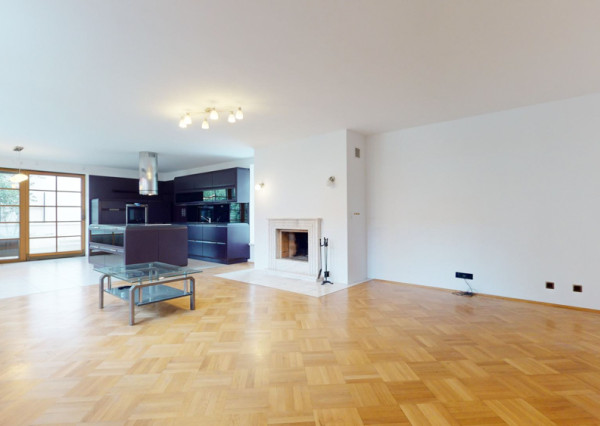 PRENÁJOM, 5 izbový rodinný dom s garážou, Záhorská Bystrica