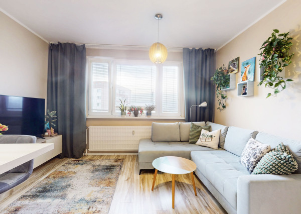 PREDAJ, 2 izbový byt , ul. Studenohorská, Bratislava – Lamač