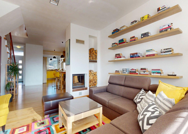 PREDAJ, 4 izb. RD s pivnicou vo výbornej lokalite, Mariánska, Stupava