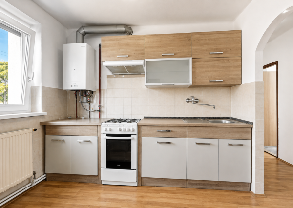 PREDAJ, 2 izbový byt, Hargašova, Bratislava – Záhorská Bystrica