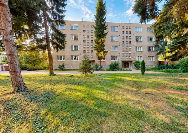 EXKLUZÍVNY PREDPREDAJ | 2-IZBOVÝ BYT S DVOMA LOGGIAMI | BRATISLAVA – PRIEVOZ
