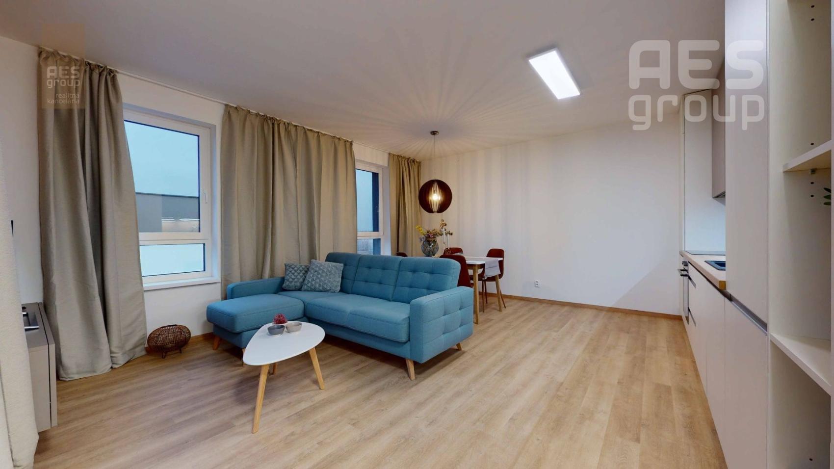 PRENÁJOM, zariadený 2 izbový byt v TOP štandarde s veľkou terasou a parkovacím státím