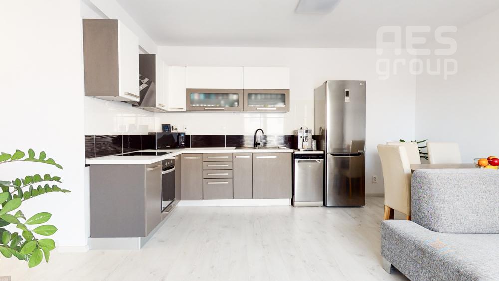 PRENÁJOM, 2 izbový byt s veľkou terasou v novostavbe , ul. V. Šikulu, Stupava