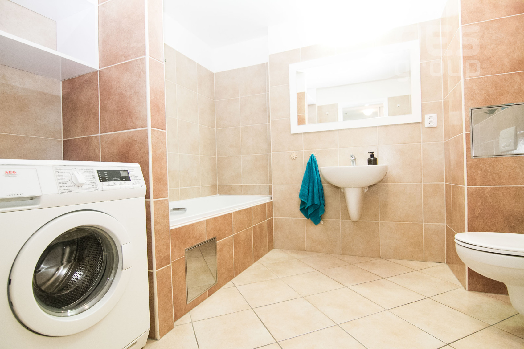 PREDAJ, 2 izbový byt vo VIENNA GATE na Kopčianskej ulici v Bratislave