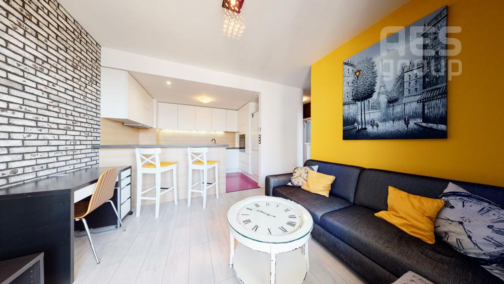 PRENÁJOM, 2 izbový byt s vnútorným parkovacím státím, ul. Cementárenská, Stupava