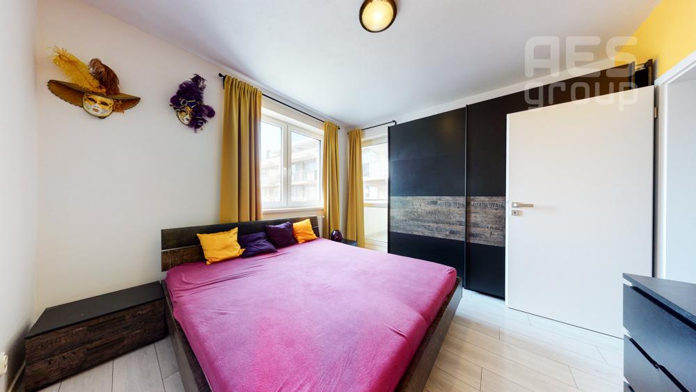 PRENÁJOM, 2 izbový byt s vnútorným parkovacím státím, ul. Cementárenská, Stupava