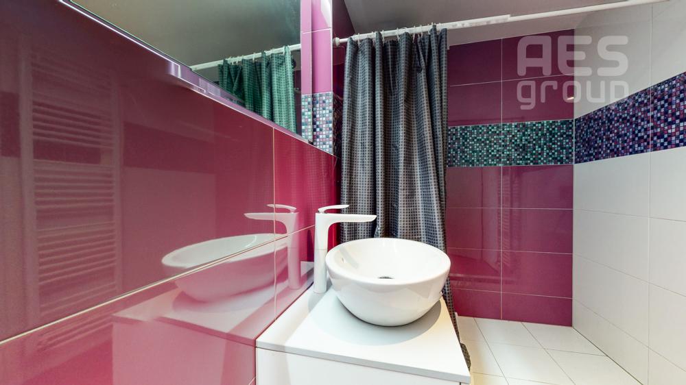 PRENÁJOM, 2 izbový byt s vnútorným parkovacím státím, ul. Cementárenská, Stupava