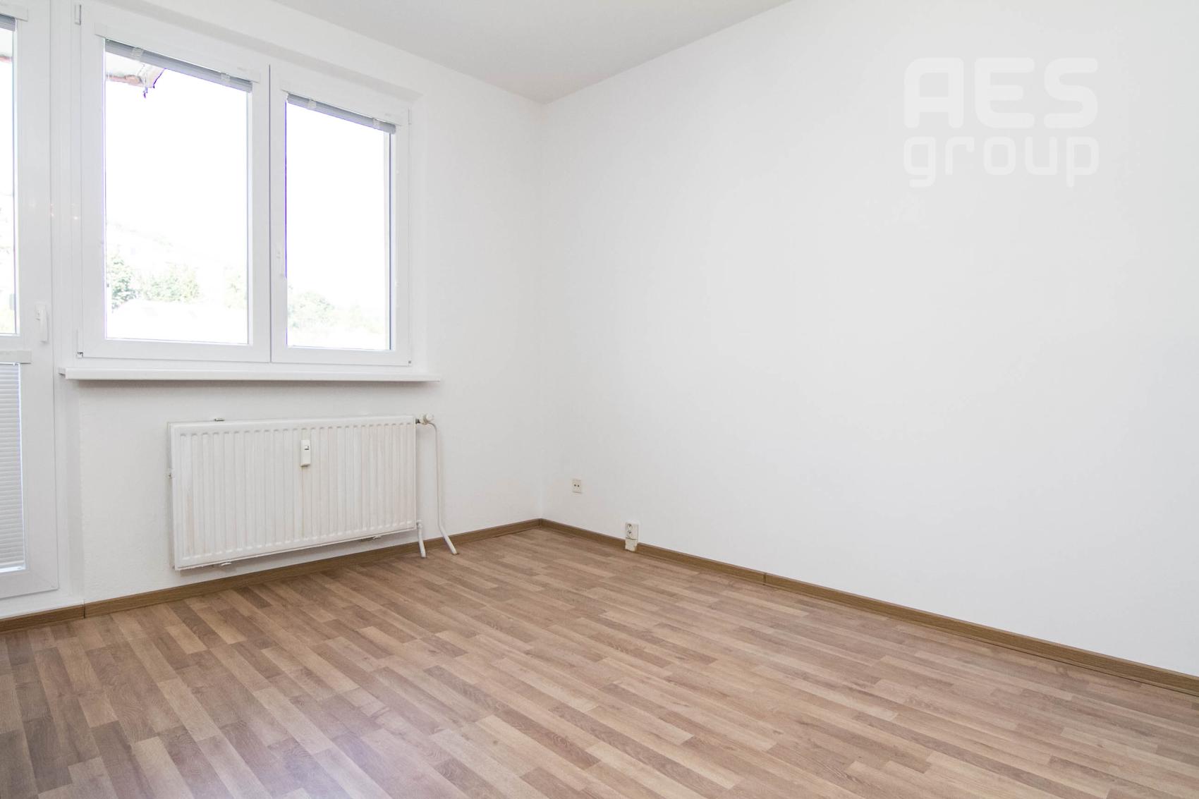 PREDAJ, 3 izbový byt na Koprivníckej ulici v Dúbravke