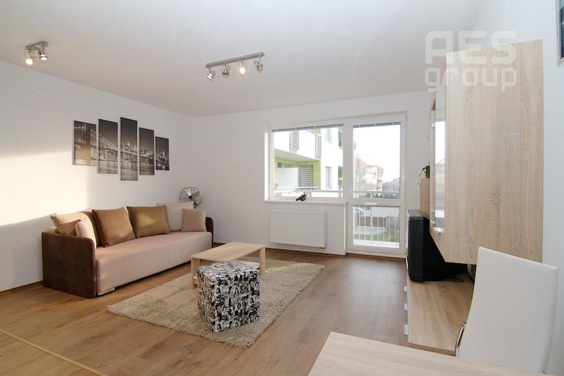 PRENÁJOM, 1 izbový zariadený byt s balkónom a parkovaním, Stupava Agátky