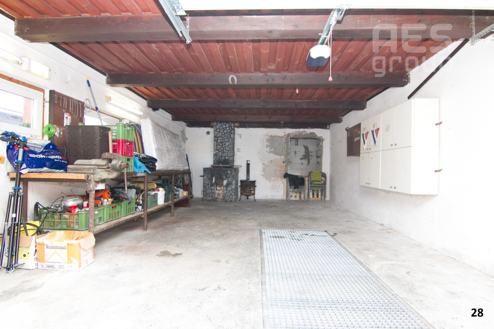 PREDAJ,  2 rodinné domy na spoločnom pozemku, na ul. Dlhá, Stupava