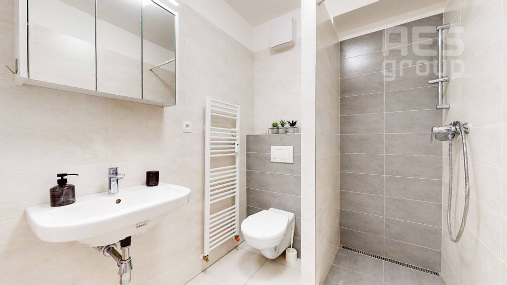 PRENÁJOM, 2 izbový byt s parkovaním na ulici Jána Ondruša v Stupave