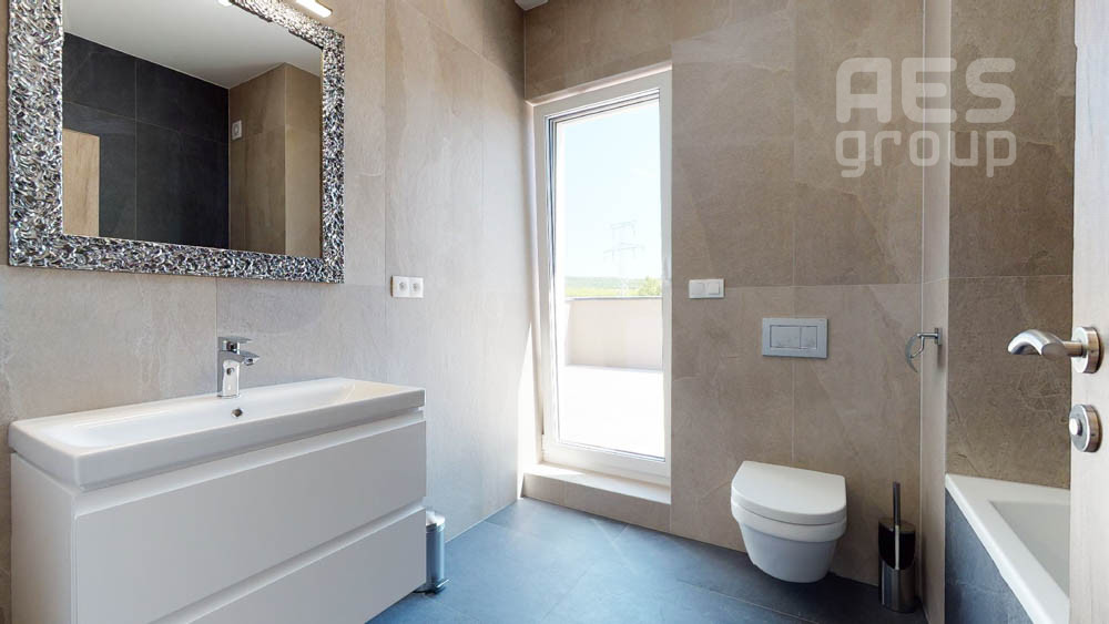 PRENÁJOM, 3 izbový penthouse s terasou na Pastierskej ul. Stupava