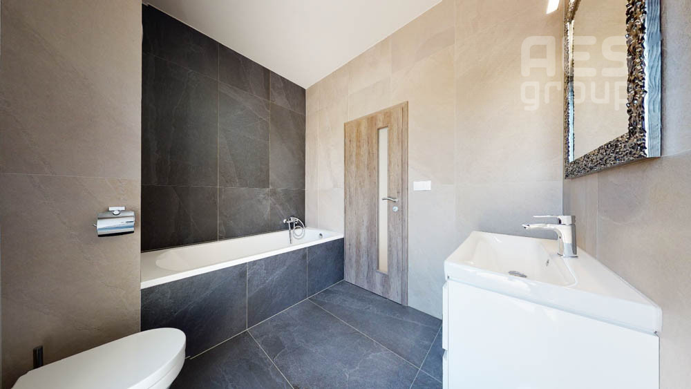 PRENÁJOM, 3 izbový penthouse s terasou na Pastierskej ul. Stupava