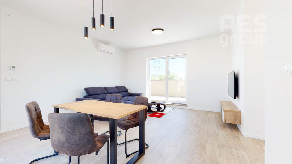 PRENÁJOM, 3 izbový penthouse s terasou na Pastierskej ul. Stupava