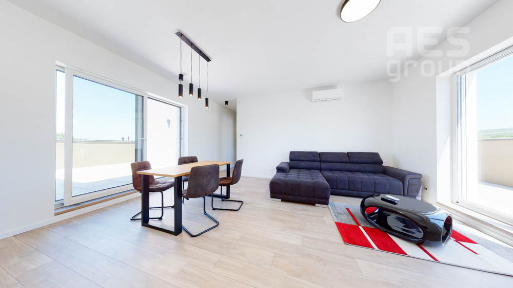 PRENÁJOM, 3 izbový penthouse s terasou na Pastierskej ul. Stupava