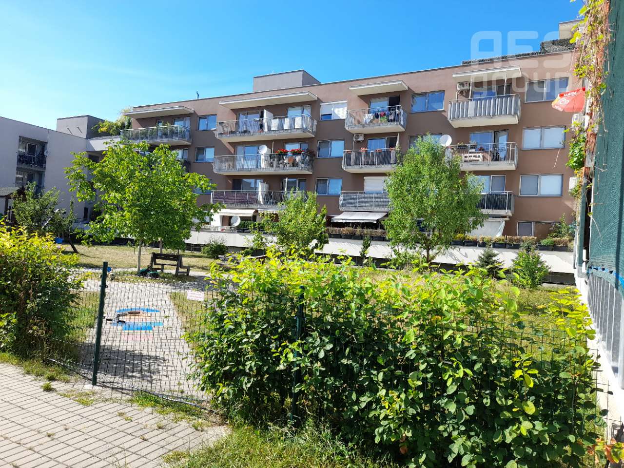 REZERVOVANÉ, PREDAJ, 2 izbový byt s loggiou v novostavbe v projekte AGATKY, Stupava