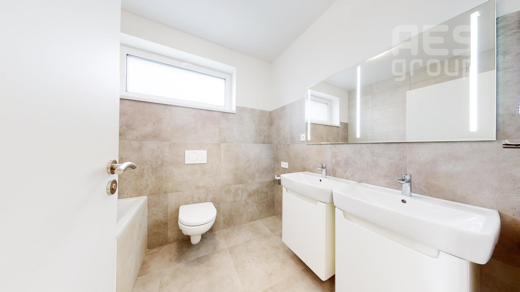 PRENÁJOM, Novostavba, 4 izbový mezonetový byt s predzáhradkou, ul. Krátka, Malacky