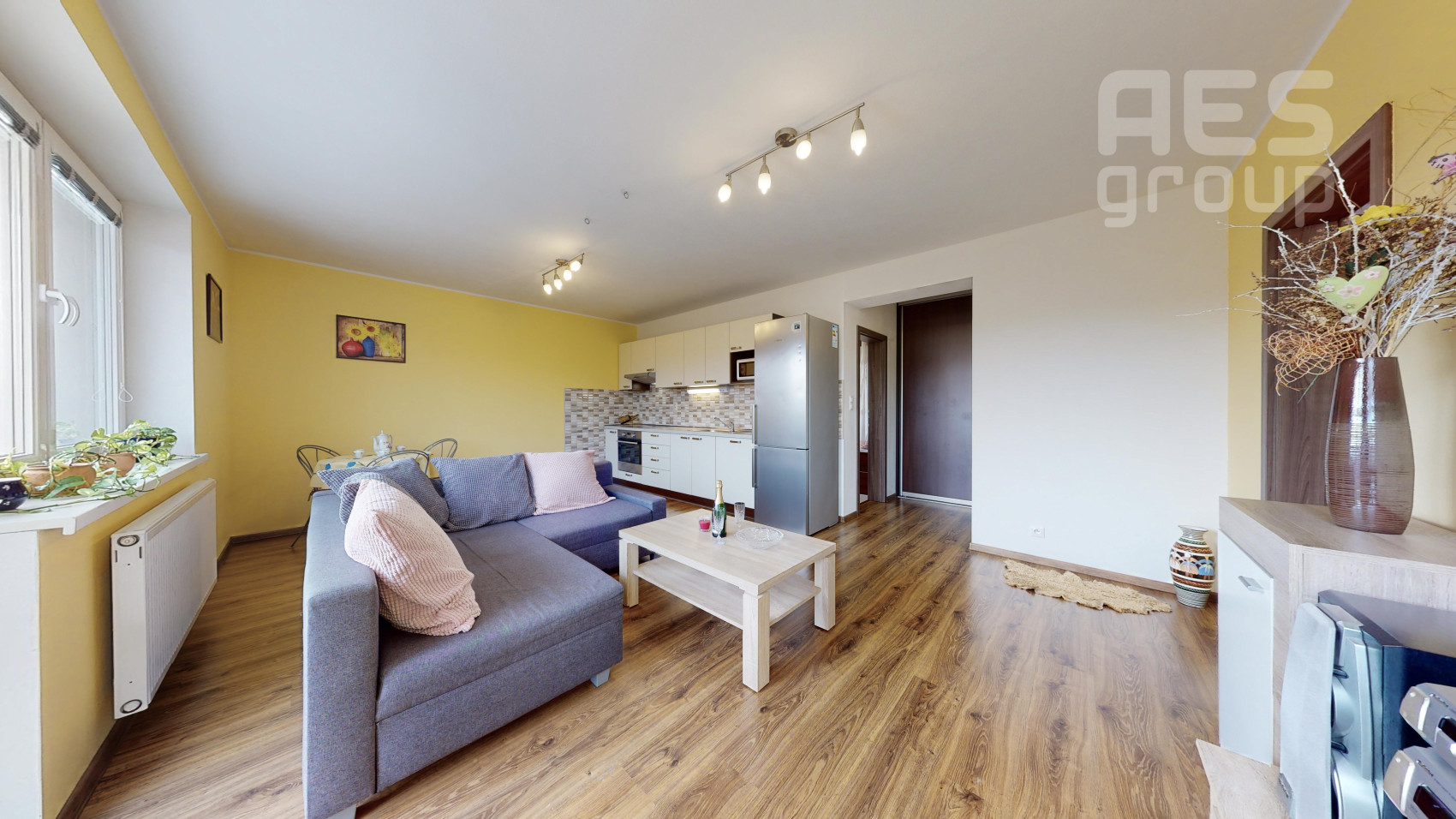 PREDAJ, 2 izbový byt s parkovacím státím, ul. Marcheggská, Stupava