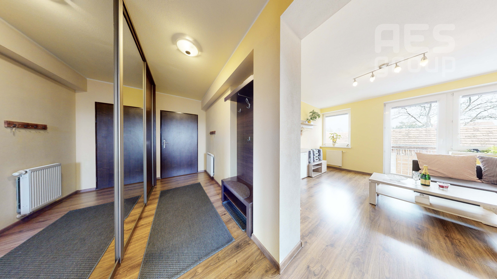 PREDAJ, 2 izbový byt s parkovacím státím, ul. Marcheggská, Stupava