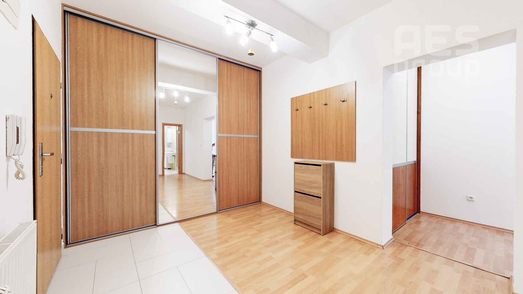 PRENÁJOM, 2 izbový byt s balkónom a dvomi parkovacími státiami, ul. Dlhá, Stupava