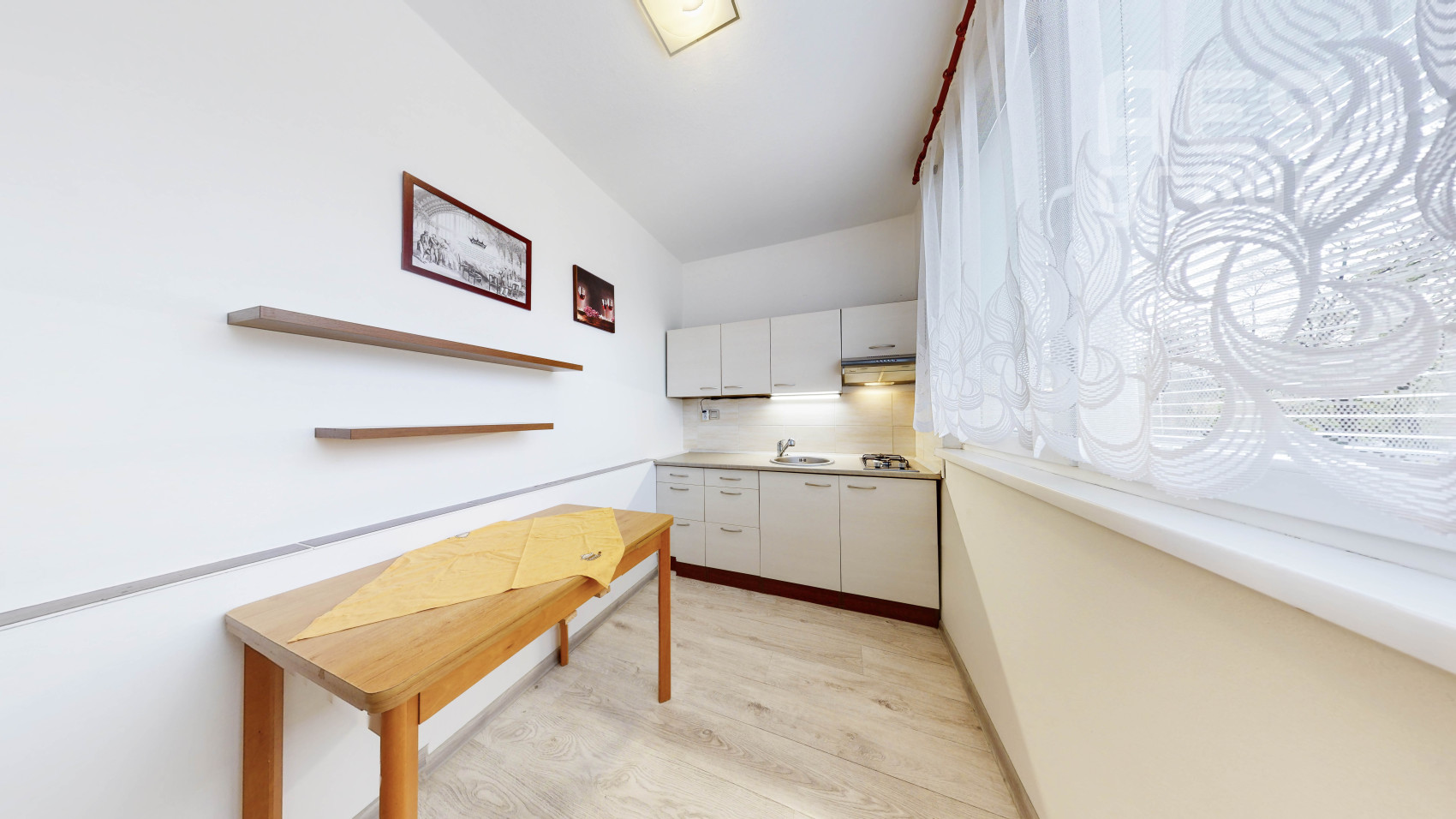 PREDAJ: 1 izbový byt, ul. Hlavná, Stupava