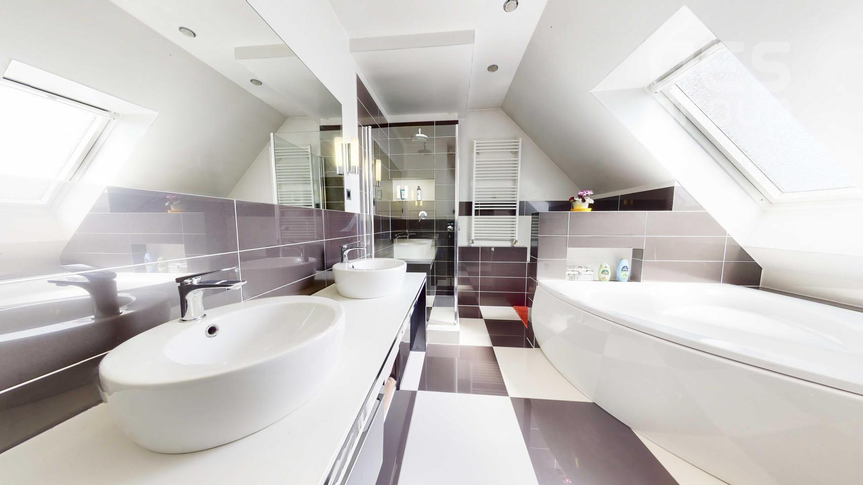 PREDAJ, radový rodinný dom ul. Bernolákova, Stupava