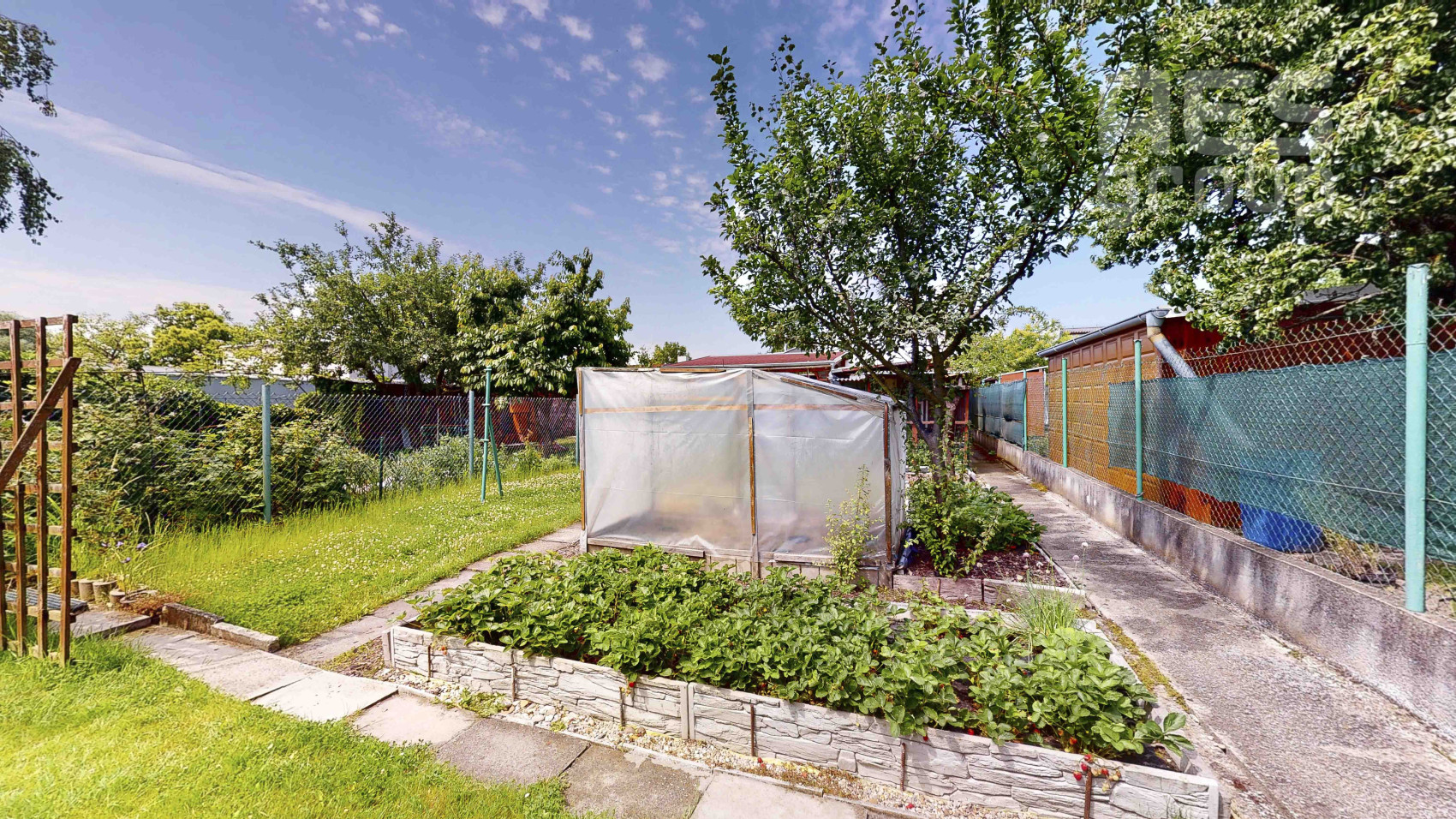 PREDAJ, radový rodinný dom ul. Bernolákova, Stupava