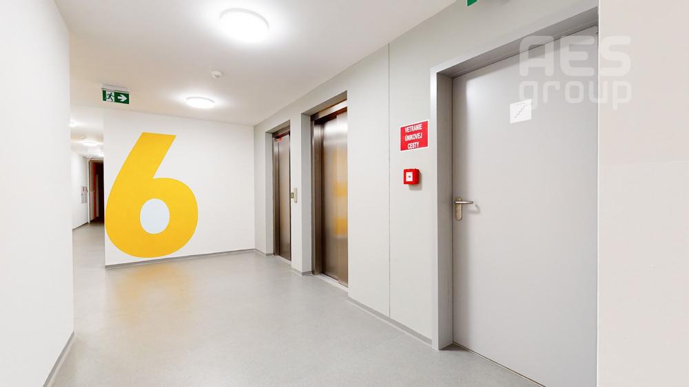 PREDAJ, 1 izbový byt s balkónom, Ovocné sady , BA - Ružinov