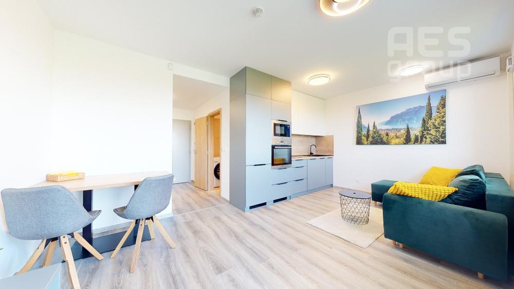 PREDAJ, 1 izbový byt s balkónom, Ovocné sady , BA - Ružinov