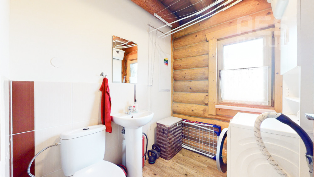 PREDAJ, 3 izbový zrubový dom so záhradou, ul. Brezová, Stupava