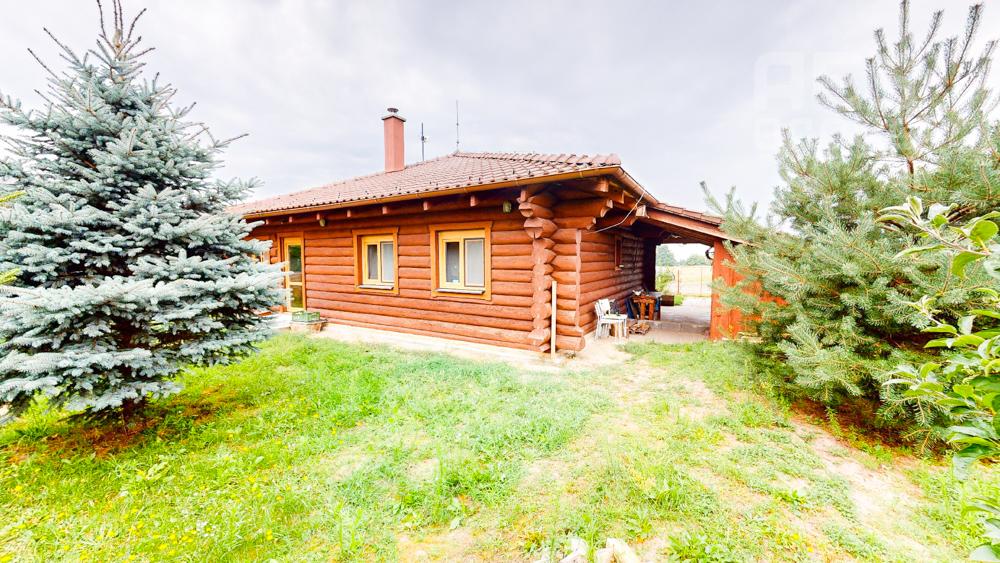 PREDAJ, 3 izbový zrubový dom so záhradou, ul. Brezová, Stupava