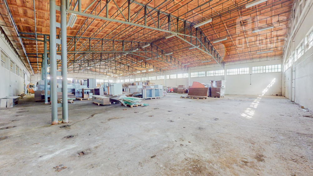 PREDAJ, HALA, VYSOKÁ PRI MORAVE