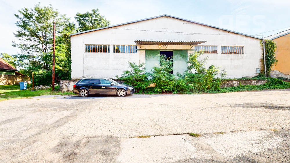 PREDAJ, HALA, VYSOKÁ PRI MORAVE