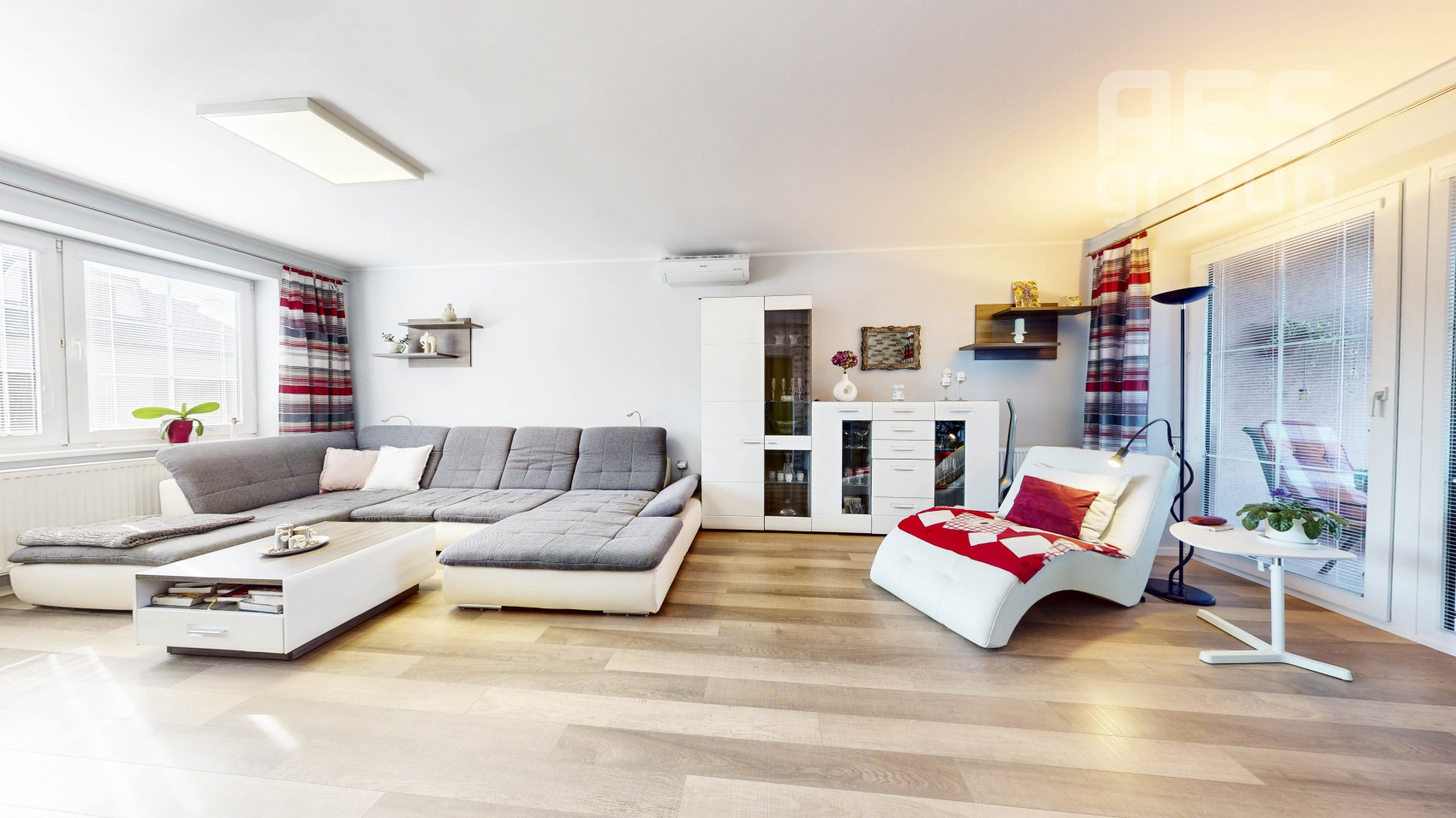 REZERVOVANÉ, PREDAJ, 5 izbový rodinný dom s veľkým pozemkom, ul. Pažitná, Stupava