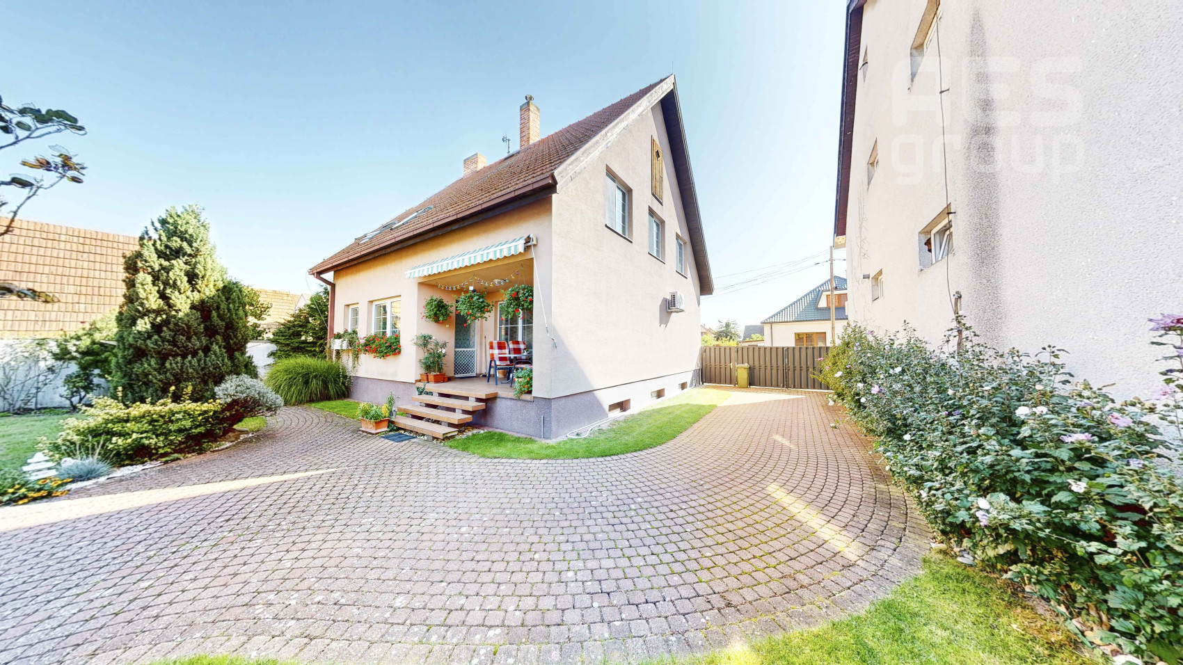 REZERVOVANÉ, PREDAJ, 5 izbový rodinný dom s veľkým pozemkom, ul. Pažitná, Stupava