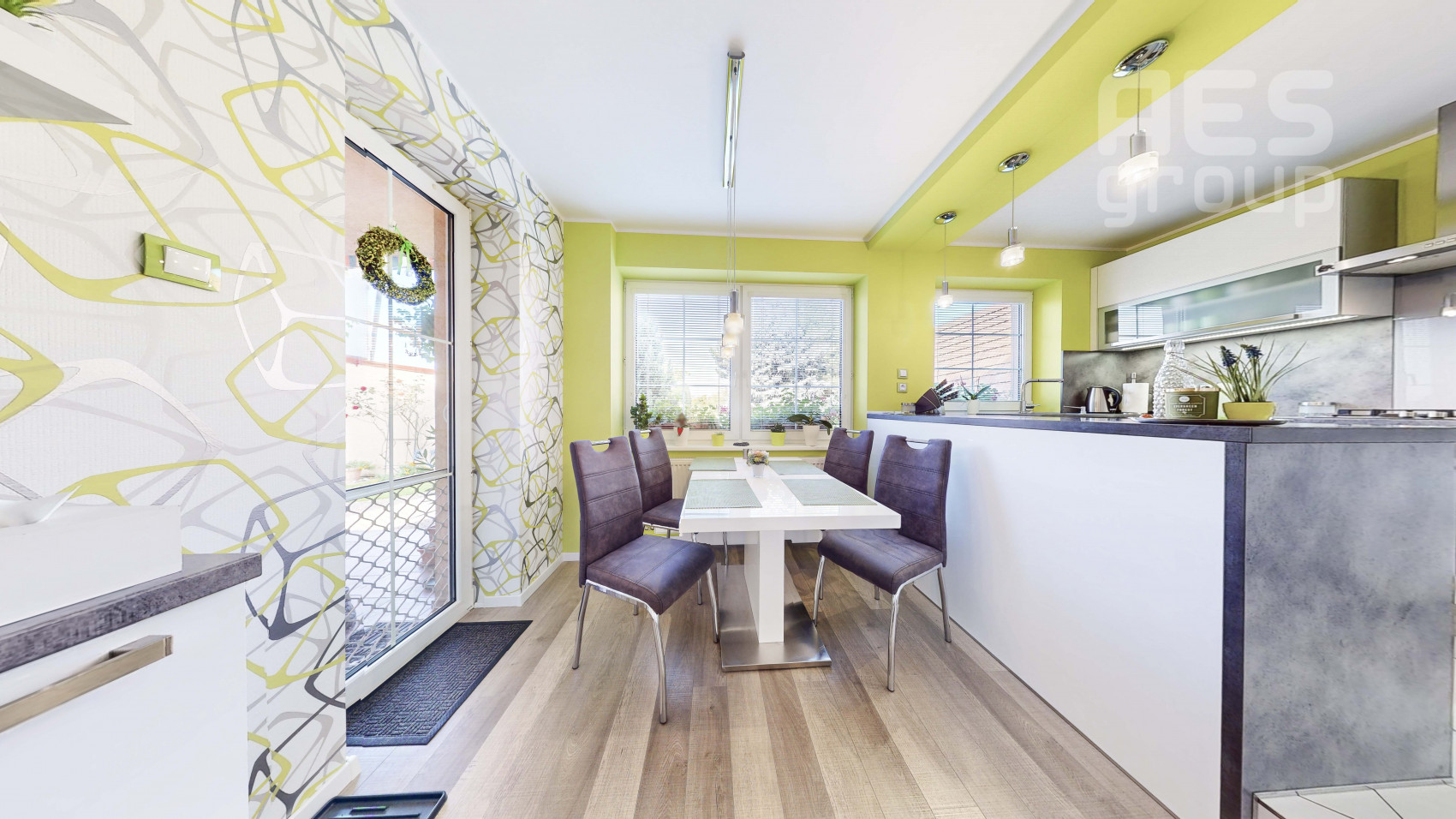 REZERVOVANÉ, PREDAJ, 5 izbový rodinný dom s veľkým pozemkom, ul. Pažitná, Stupava