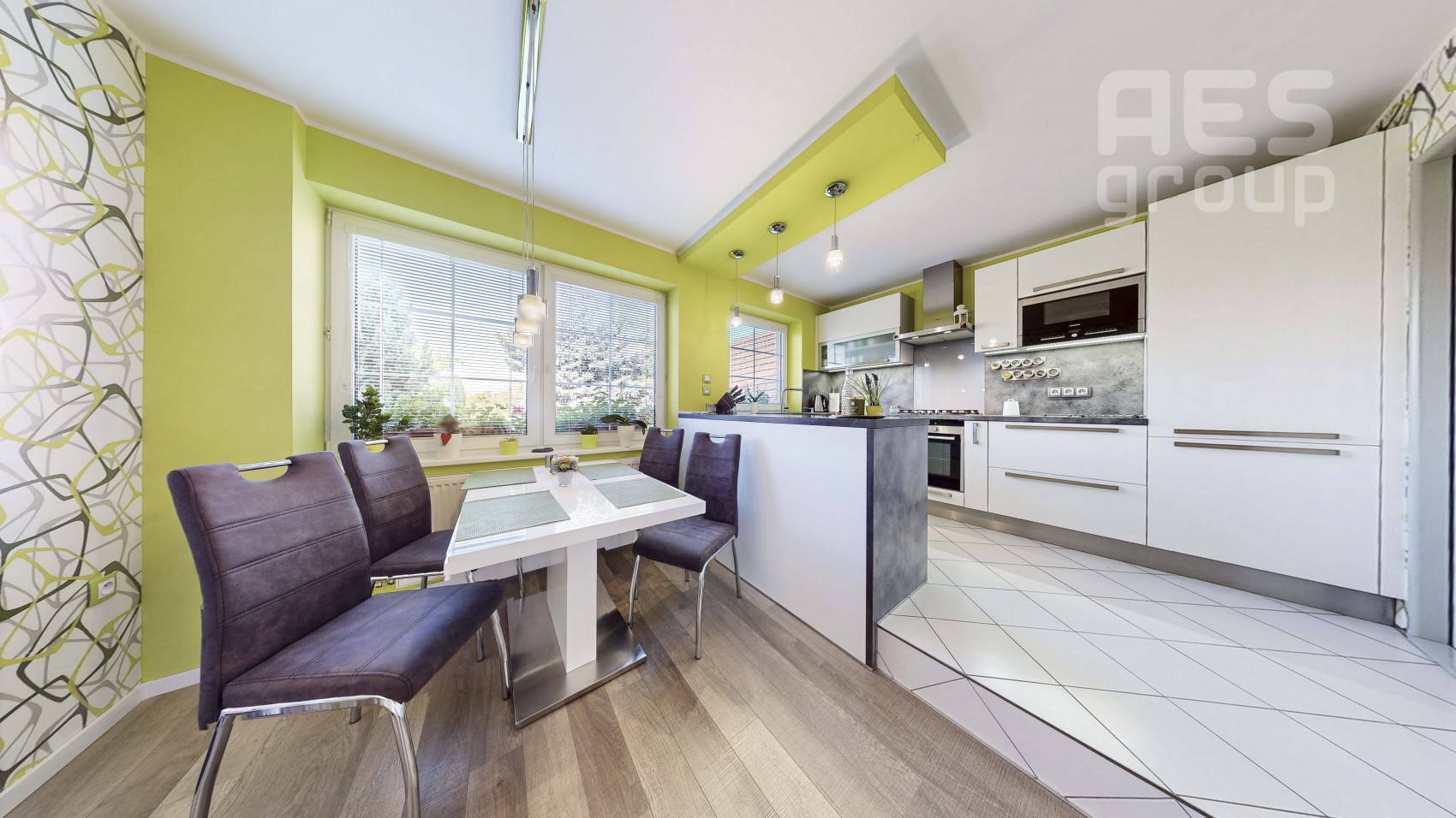 REZERVOVANÉ, PREDAJ, 5 izbový rodinný dom s veľkým pozemkom, ul. Pažitná, Stupava