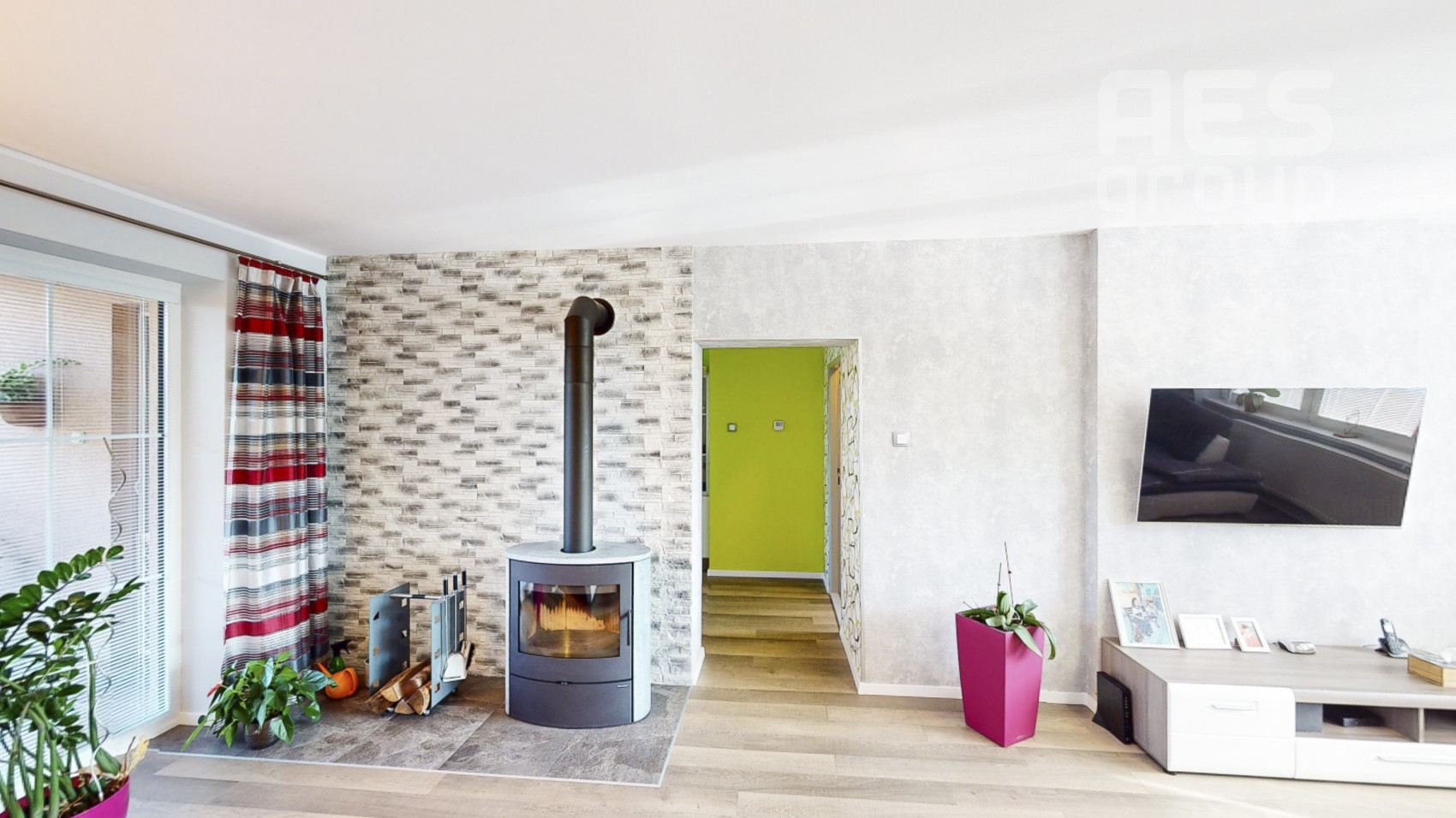 REZERVOVANÉ, PREDAJ, 5 izbový rodinný dom s veľkým pozemkom, ul. Pažitná, Stupava