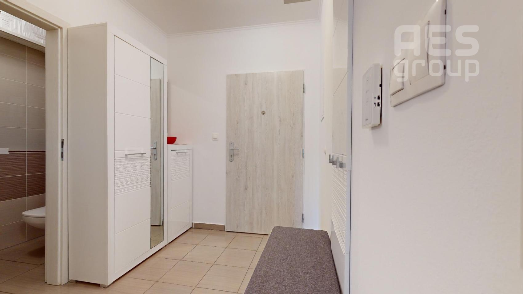 PREDAJ, ÚTULNÝ 3 IZBOVÝ BYT SO 70 m2 PREDZÁHRADKOU, NOVOSTAVBA GREENVIA, ZÁHORSKÁ BYSTRICA