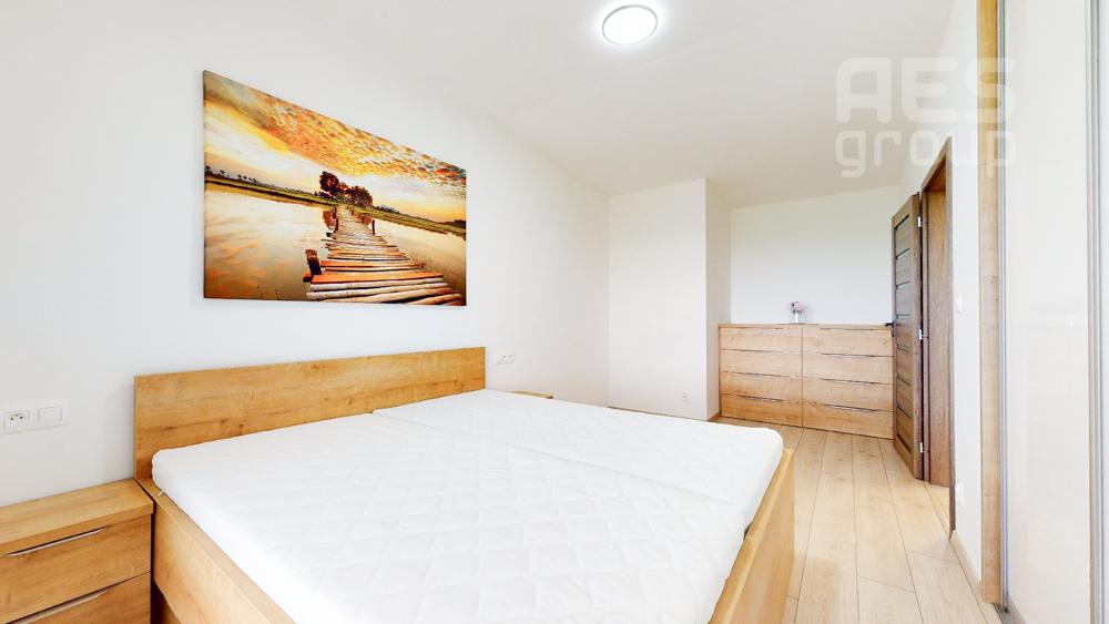 PREDAJ, 3 izbový mezonetový byt s predzáhradkou, ul. Lesná, Stupava