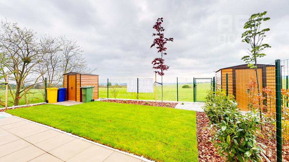 PREDAJ, 3 izbový mezonetový byt s predzáhradkou, ul. Lesná, Stupava