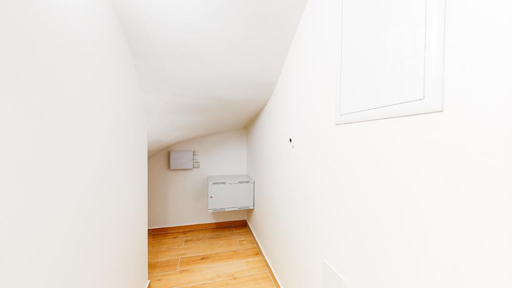 PREDAJ, 3 izbový mezonetový byt s predzáhradkou, ul. Lesná, Stupava