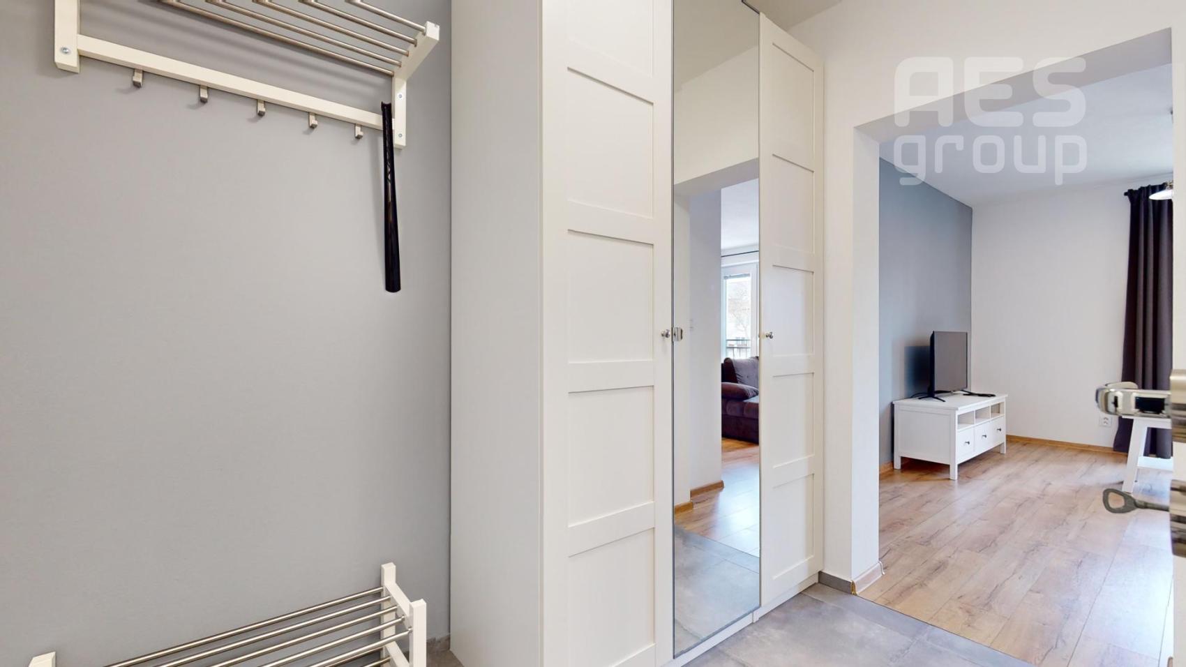 PRENÁJOM, 1 izbový kompletne zariadený byt v projekte BYTYDLHA