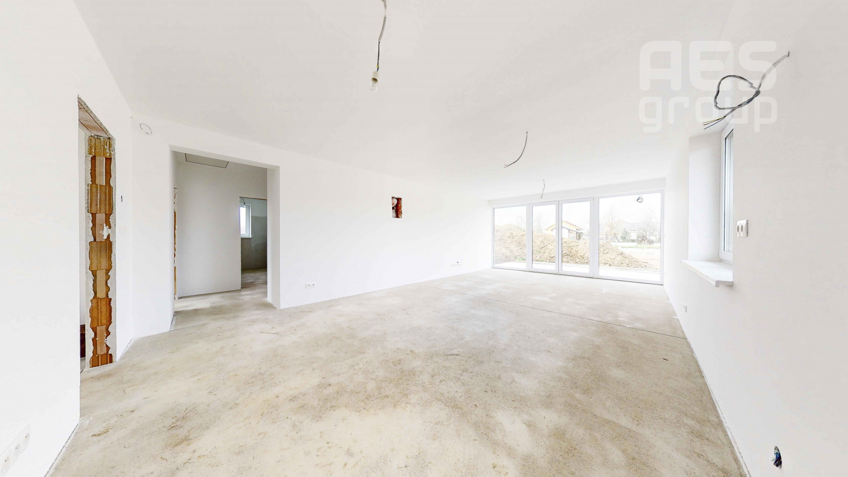 NOVOSTAVBA, 4 izbový bungalov v top štandarde Poľovnícka ul. Veľký Biel.