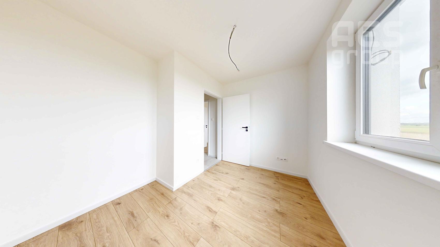 PREDAJ, 4 izbový mezonetový dom v dvojdome v top štandarde, lokalita Nová Alej Martina Benku, Kostolište.