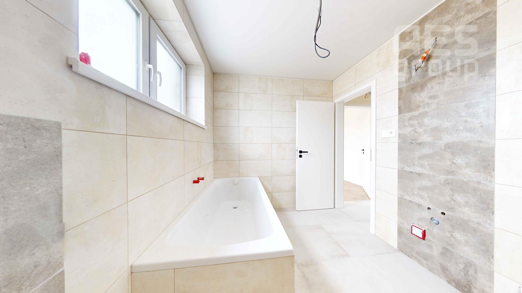 PREDAJ, 4 izbový mezonetový dom v dvojdome v top štandarde, lokalita Nová Alej Martina Benku, Kostolište.