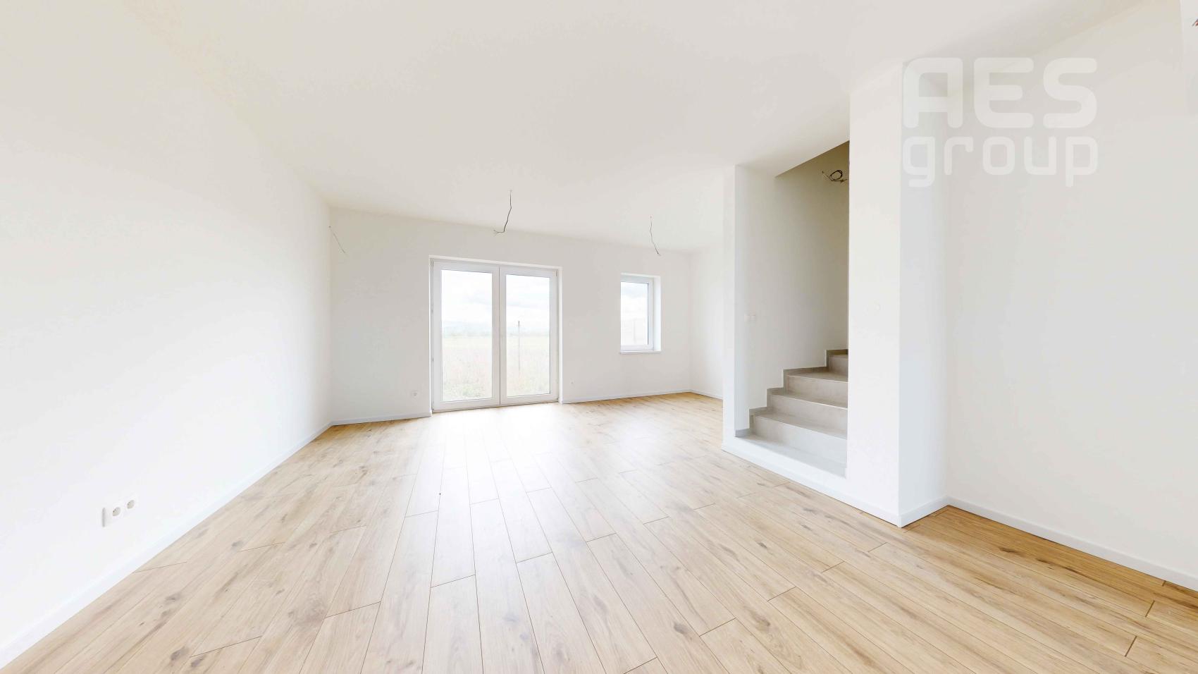 PREDAJ, 4 izbový mezonetový dom v dvojdome v top štandarde, lokalita Nová Alej Martina Benku, Kostolište.