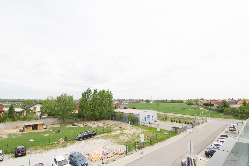 PREDAJ, POZEMOK 833 m2, MOST PRI BRATISLAVE