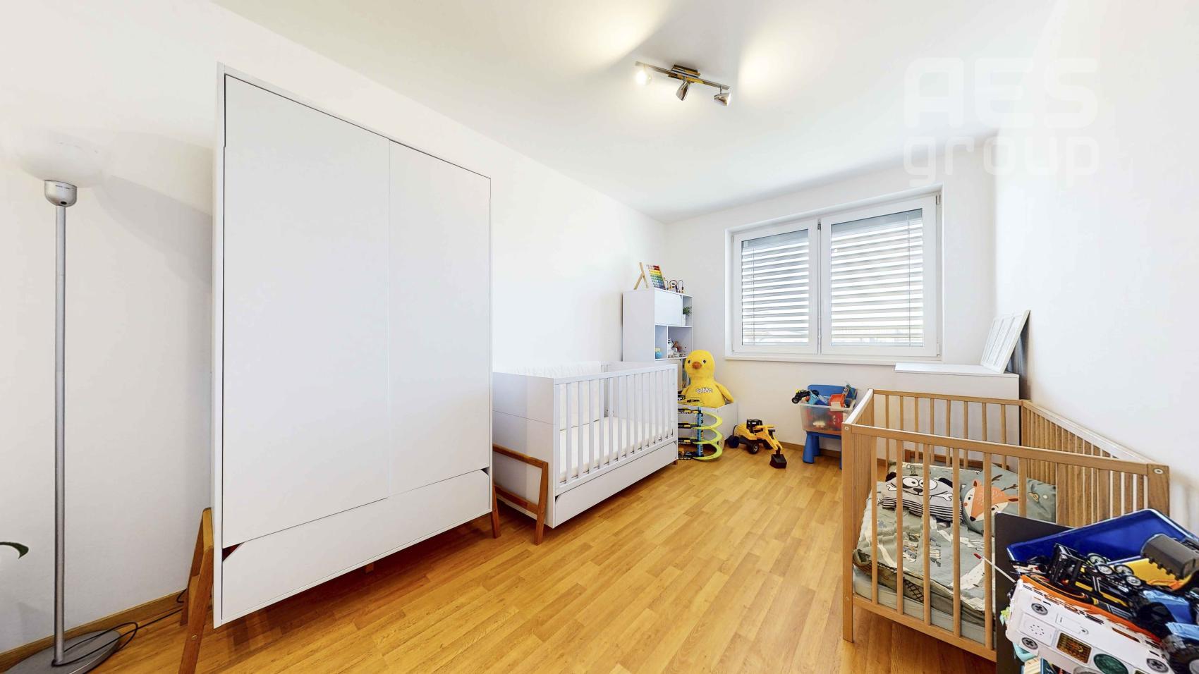 PREDAJ, 3i mezonetový byt v novostavbe s predzáhradkou, ul. Obuvnícka, Stupava